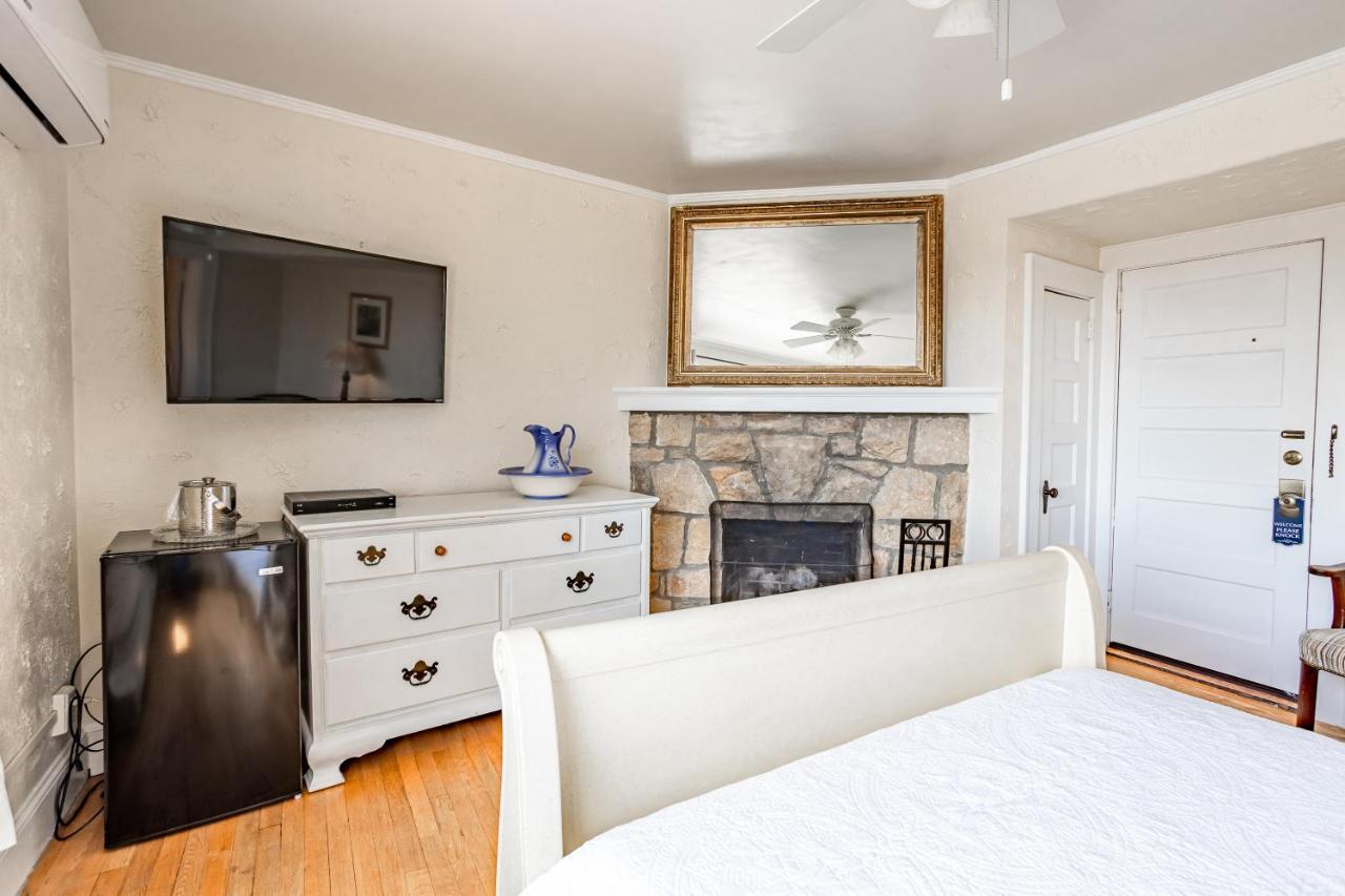 Echo Mountain Inn Hendersonville Kültér fotó